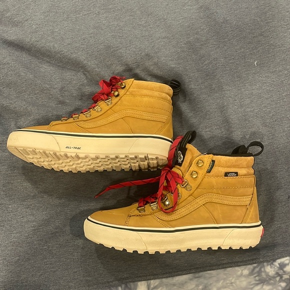 Vans MTE Sk8-Hi Waterproof Insulated Shoe men’s 7 Women’s 8.5 Brown - Picture 1 of 6